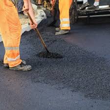 Best Recycled Asphalt Driveway Installation  in Mariemont, OH